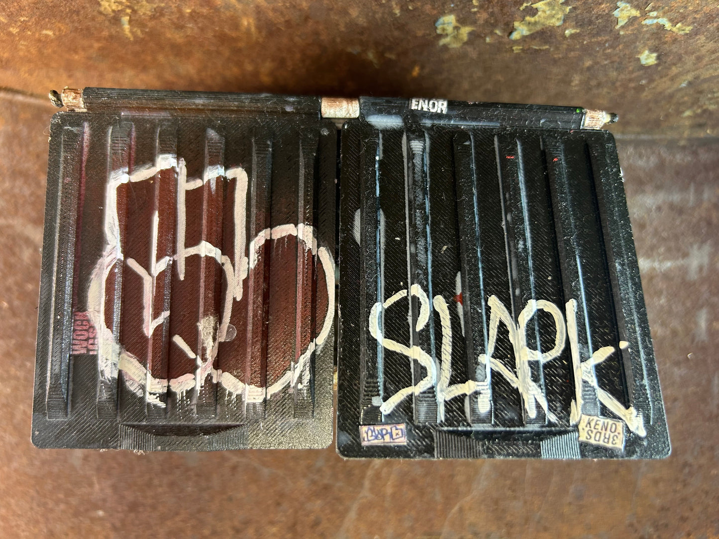 URBAN GRIT MINUATURE DUMPSTER