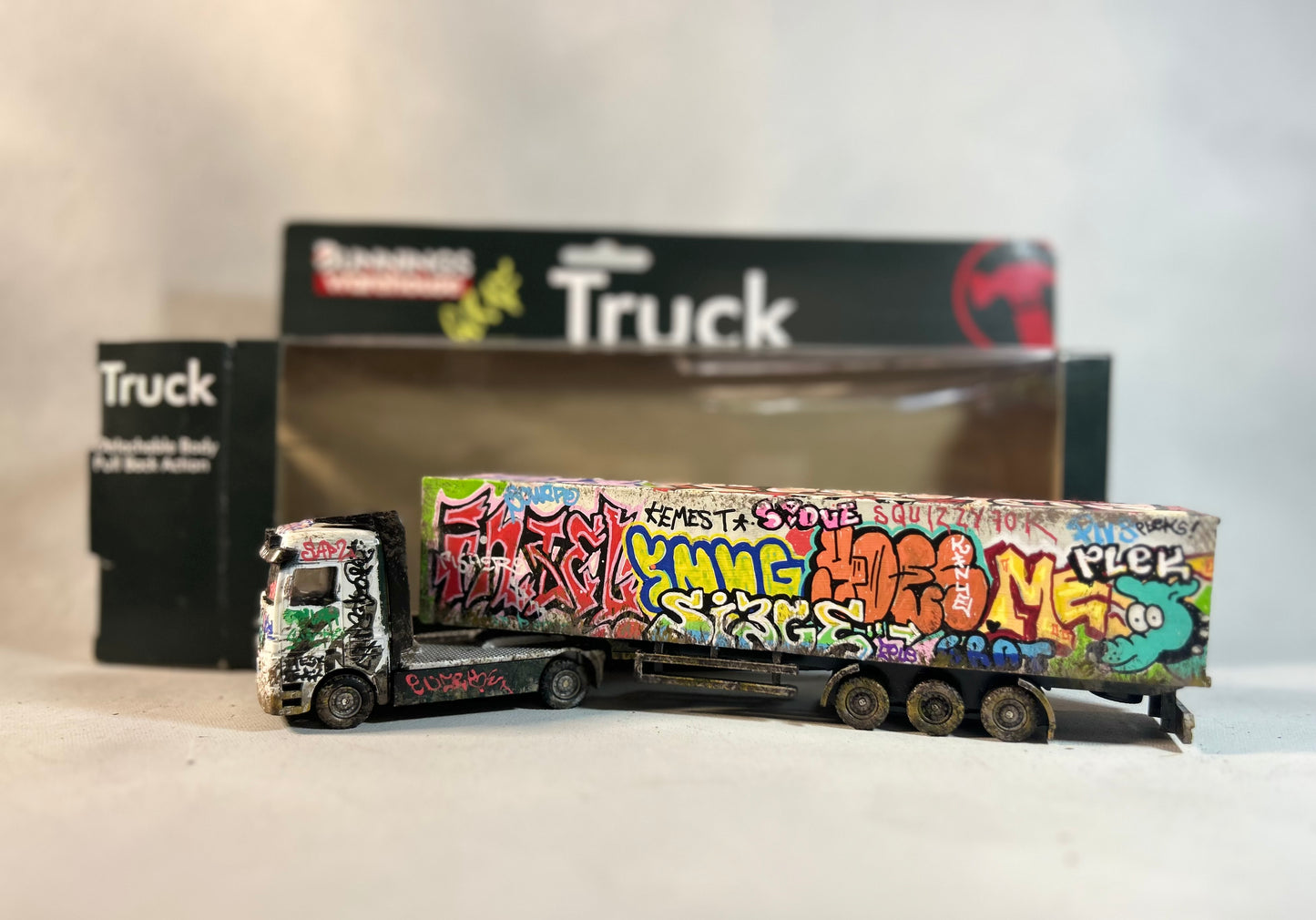 Bunnings Graffiti Art Model Truck