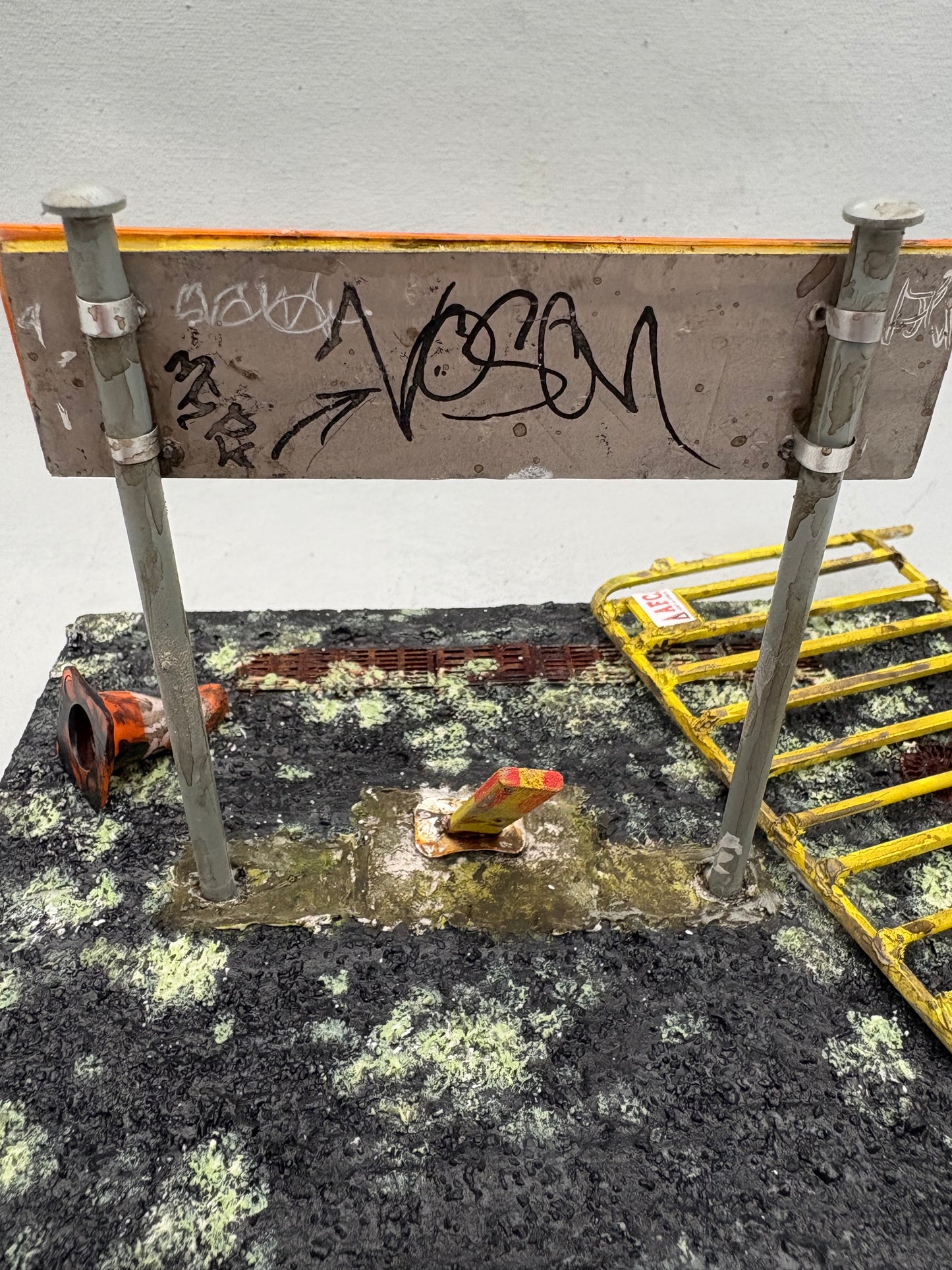 “NO ENTRY” miniature scene