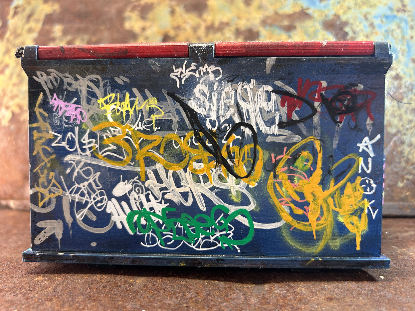 URBAN GRIT MINUATURE DUMPSTER