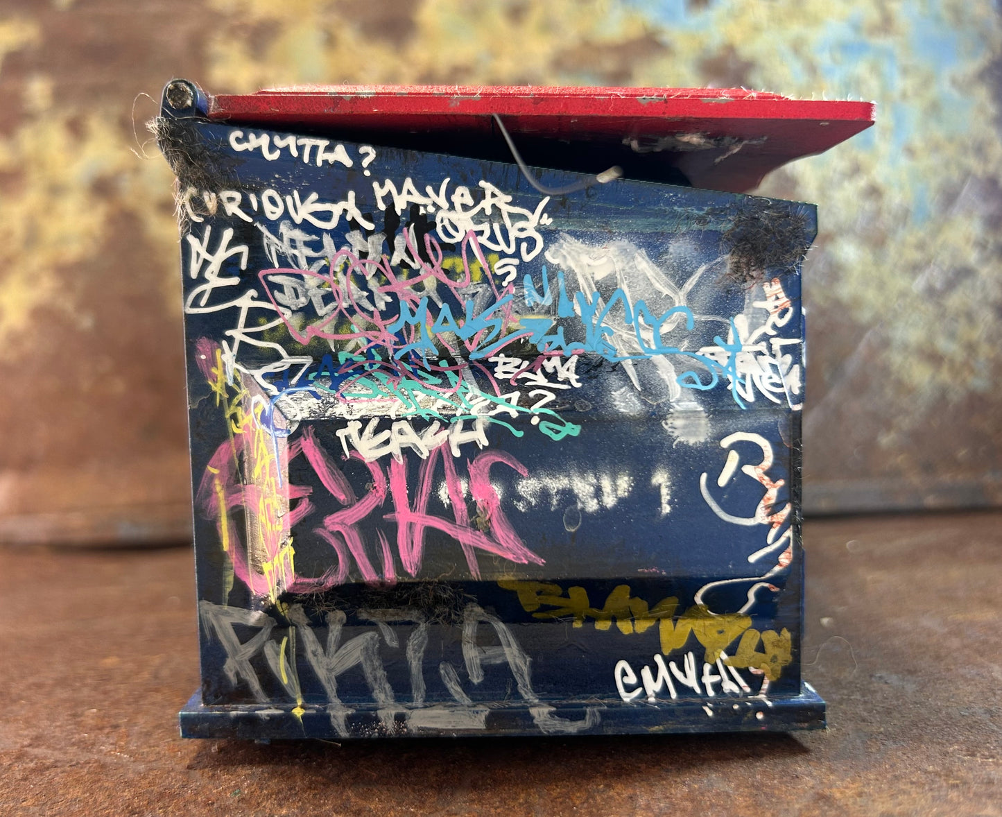 URBAN GRIT MINUATURE DUMPSTER