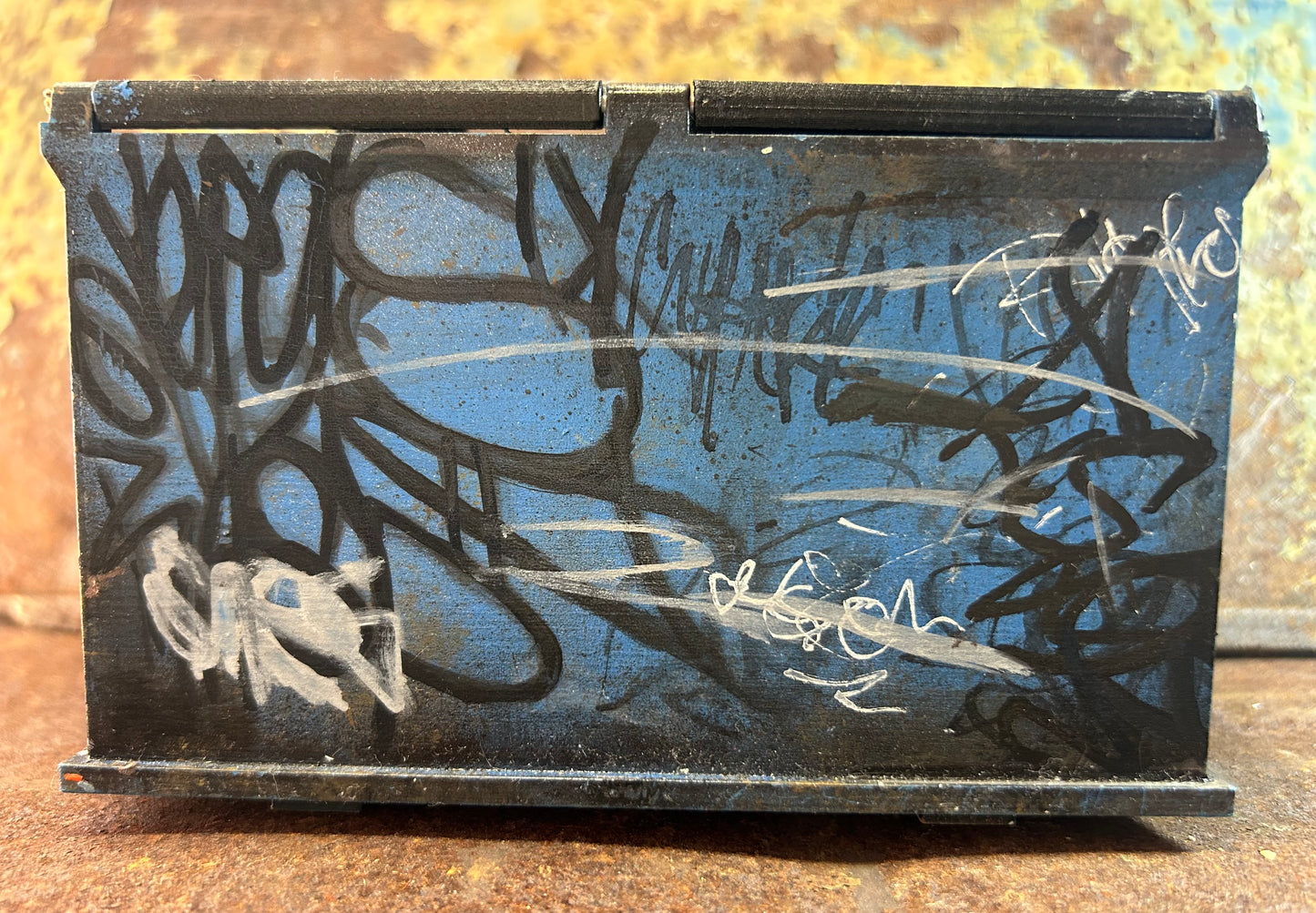 URBAN GRIT MINUATURE DUMPSTER