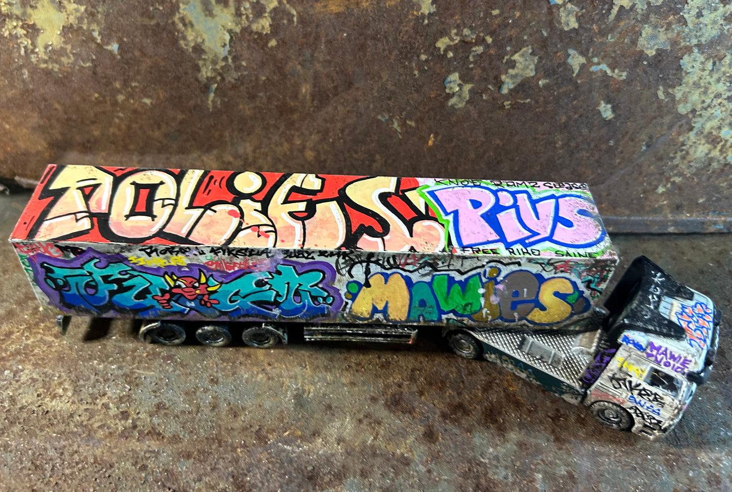 Bunnings Graffiti Art Model Truck